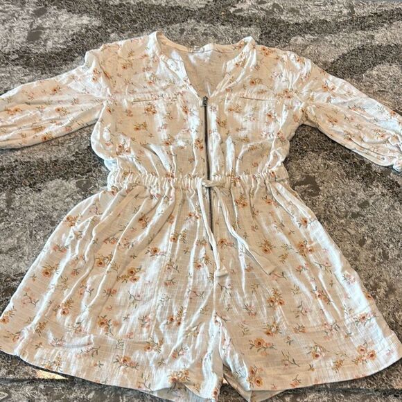Mary Lawless Lee x Splendid spring floral romper short jumper Sz M - Picture 8 of 14